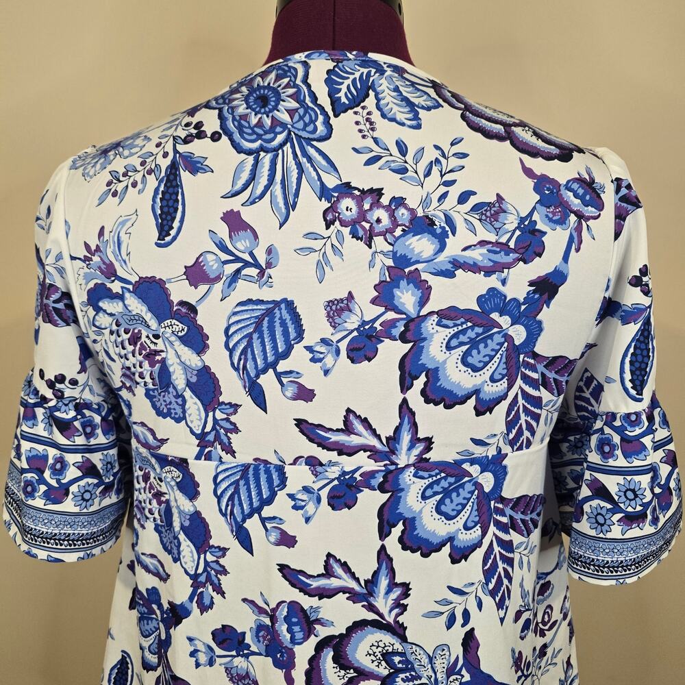 Women's C+D+M Blue Floral Short Sleeve Blouse | Size Large - Picture 7 of 11